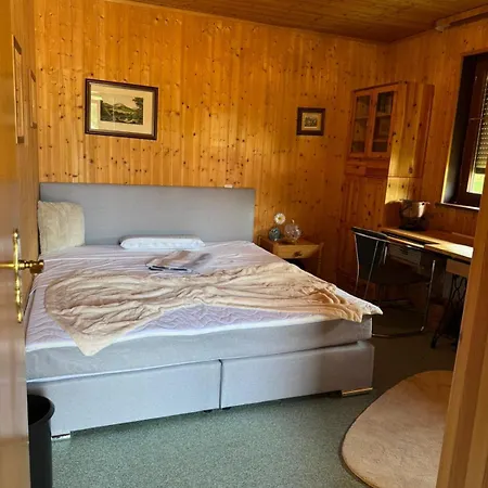 Rhoenblick Residenz Fg